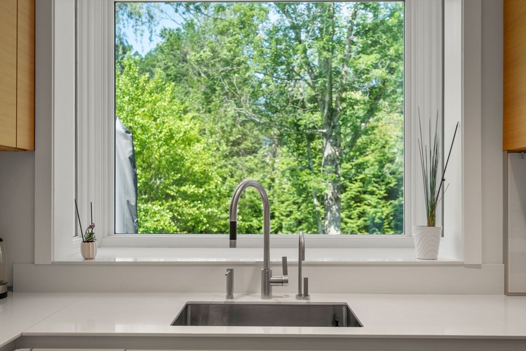 69 Princeton Road Brookline, MA 02467 - Photo 10 of 28