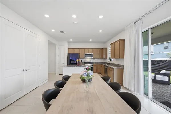 $675,000 | 6711 Willow View Avenue, Orlando, FL 32829