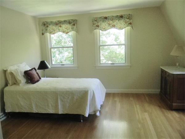 8 Court Road Westford, MA 01886 - Photo 13 of 30 Gallery Image 13
