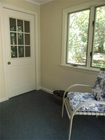 8 Court Road Westford, MA 01886 - Photo 19 of 30 Gallery Image 19
