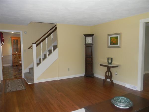 8 Court Road Westford, MA 01886 - Photo 10 of 30 Gallery Image 10