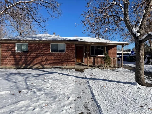$2,795 | 1250 South Ames Street, Lakewood, CO 80232