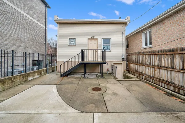 $545,000 | 3841 South Lowe Avenue, Chicago, IL 60609