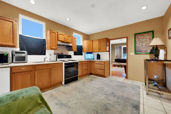 $545,000 | 3841 South Lowe Avenue, Chicago, IL 60609