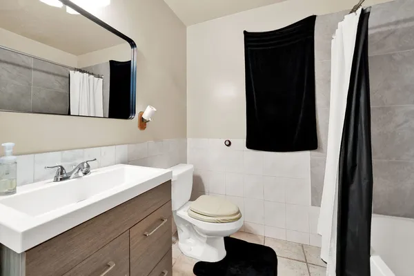 $545,000 | 3841 South Lowe Avenue, Chicago, IL 60609