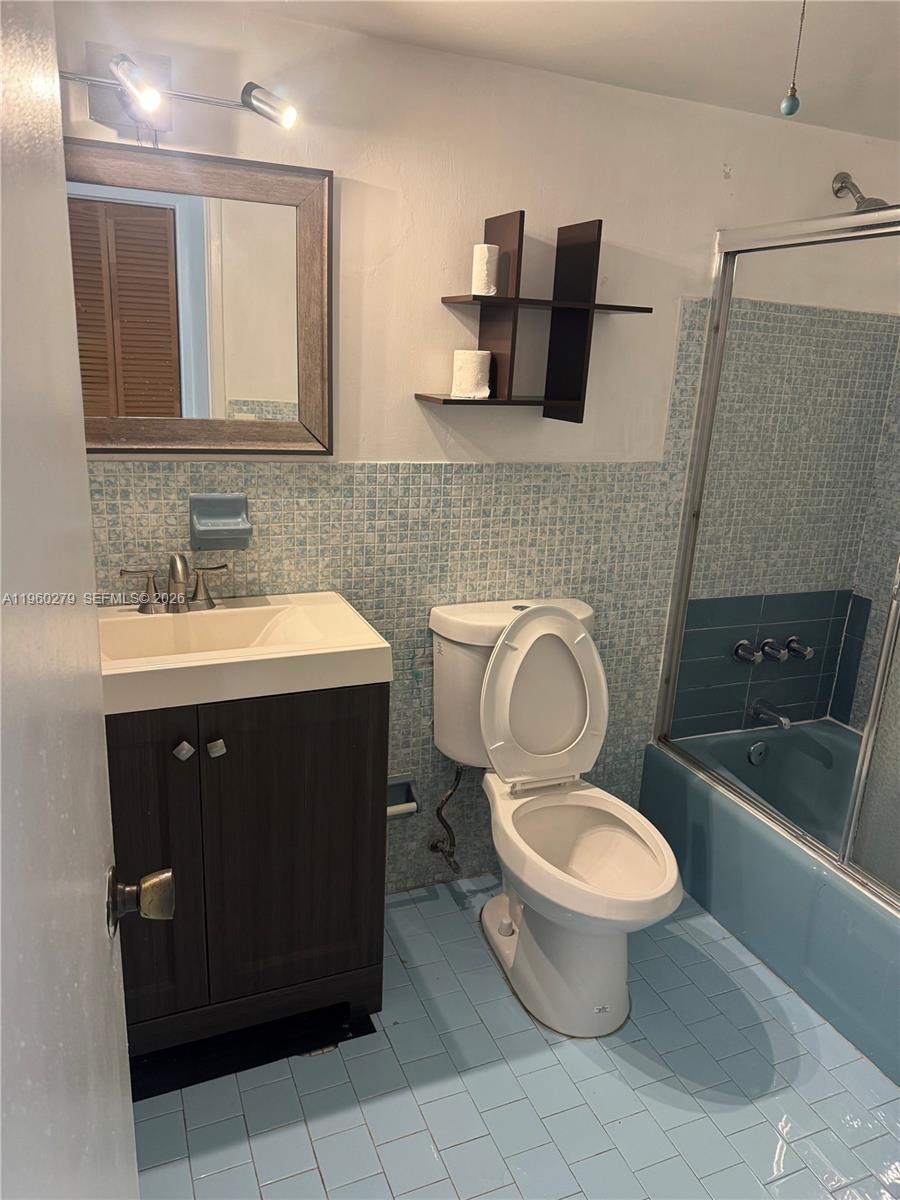 20337 Northeast 2nd Avenue, Unit 18 Miami, FL 33179 - Photo 11 of 21