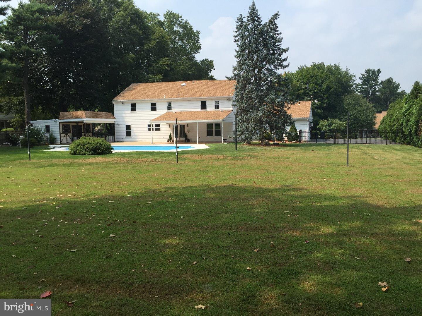 2329 High Road Huntingdon Valley, PA 19006 - Photo 25 of 25 Exterior Back