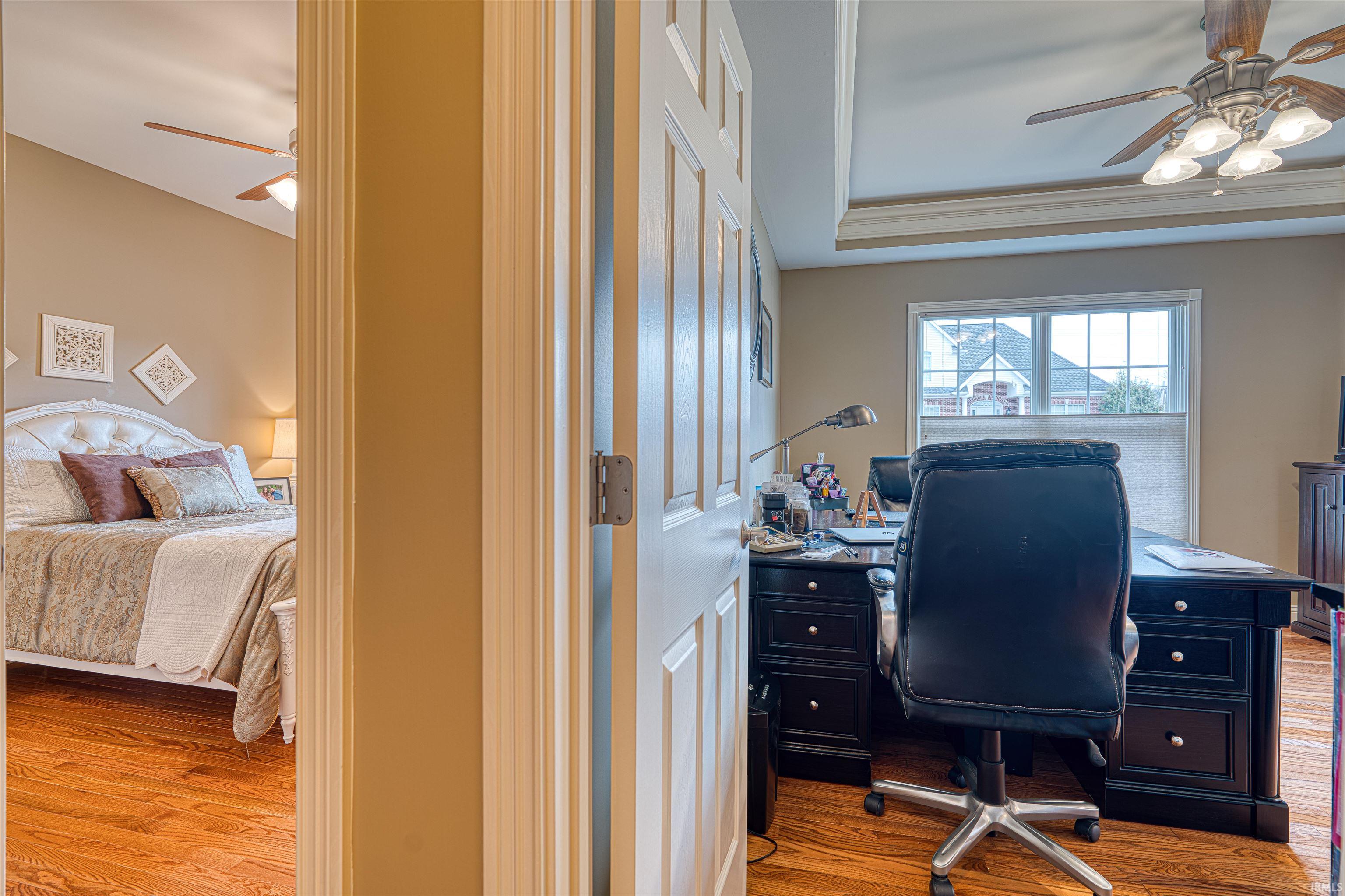 9049 Halston Circle Newburgh, IN 47630 - Photo 9 of 36