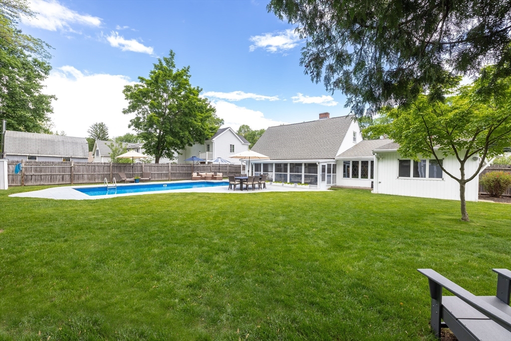 14 Hardwick Road Natick, MA 01760 - Photo 28 of 39
