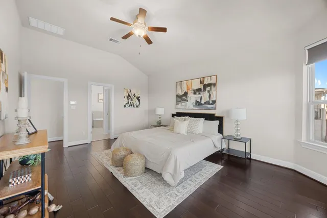 $650,000 | 5501 La Canada Way, Austin, TX 78738