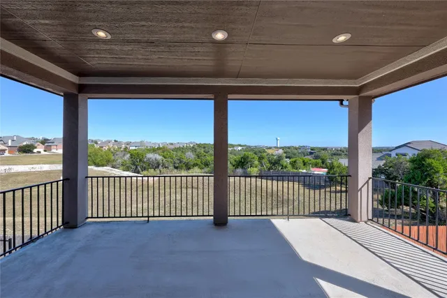 $650,000 | 5501 La Canada Way, Austin, TX 78738