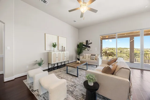 $650,000 | 5501 La Canada Way, Austin, TX 78738