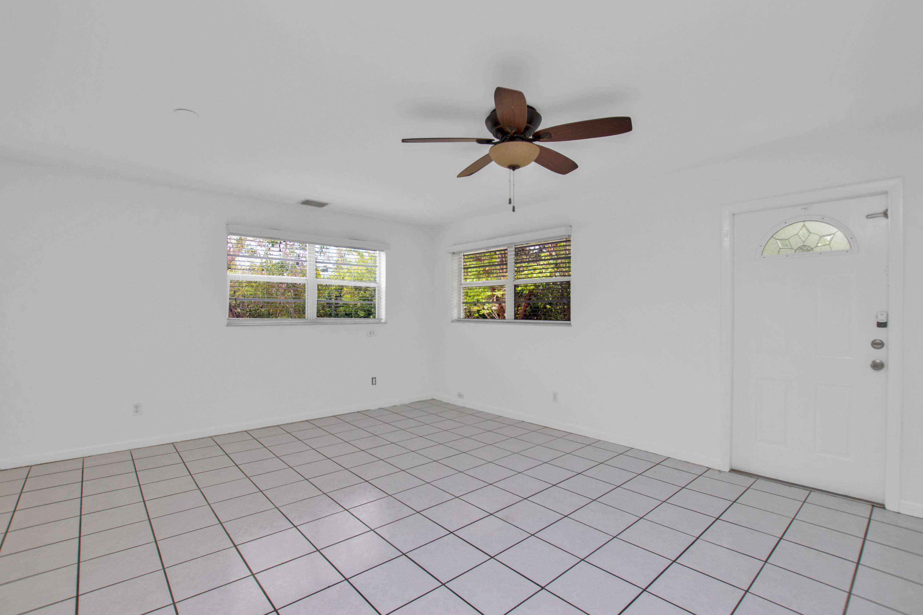 27058 Angelfish Road Summerland Key, FL 33042 - Photo 6 of 38 Entry door