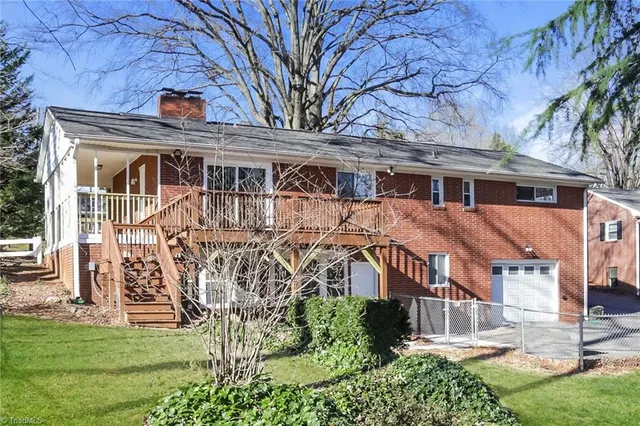 $1,675 | 1521 Drumcliffe Road Southwest, Winston-Salem, NC 27103