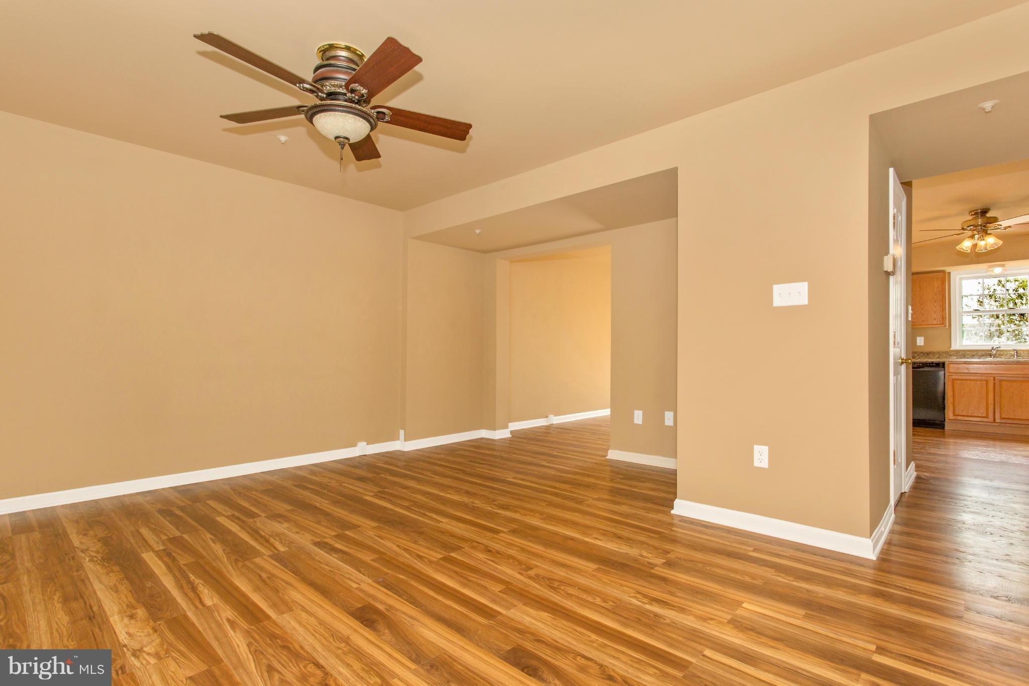 2171 Swains Lock Court Point of Rocks, MD 21777 - Photo 22 of 30 Living Room