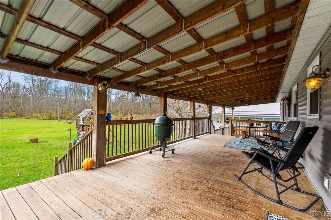 892 Clark Street Road Aurelius, NY 13021 - Photo 29 of 41 Upper Deck