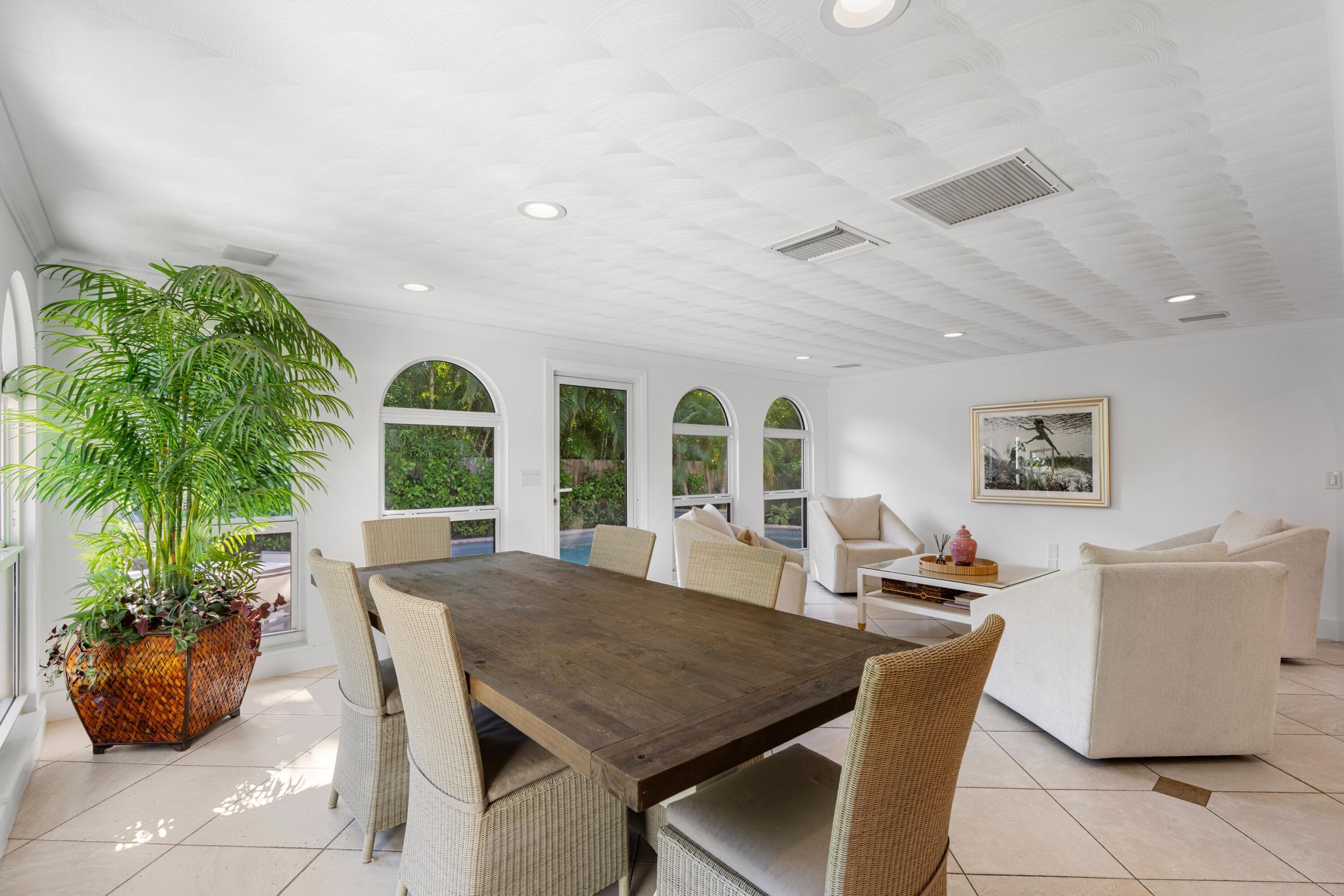 35 Anna Street Ocean Ridge, FL 33435 - Photo 7 of 75 Dining Area