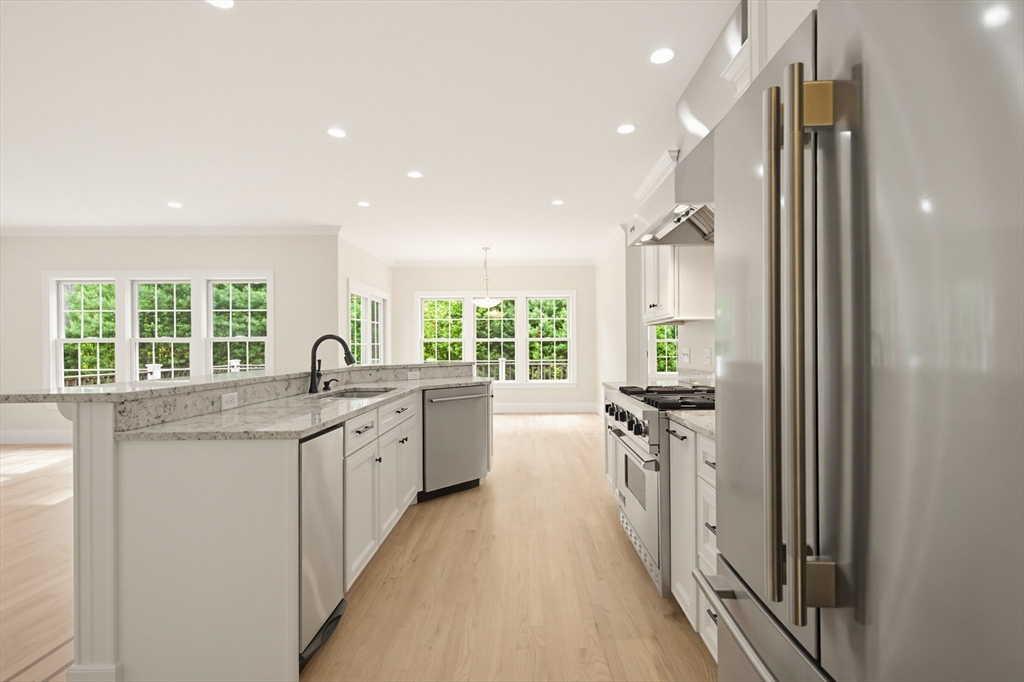 20 Applewood Road Norfolk, MA 02056 - Photo 6 of 36 Gallery Image 6