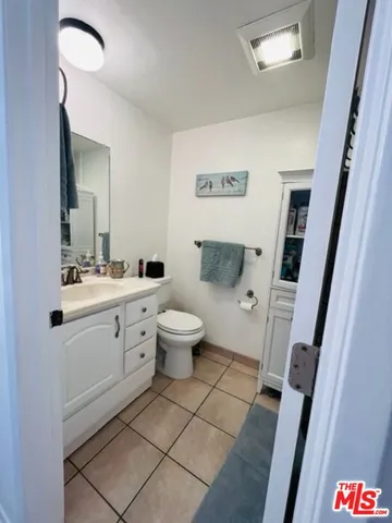 $5,000 | 221 South Gale Drive, Unit 401, Beverly Hills, CA 90211