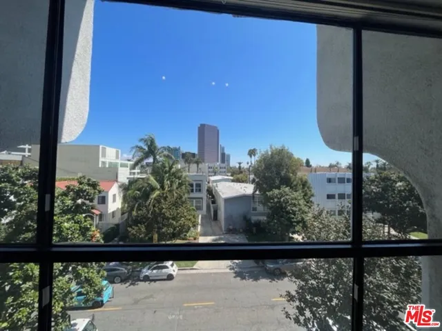 $5,499 | 221 South Gale Drive, Unit 401, Beverly Hills, CA 90211