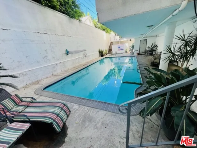 $5,000 | 221 South Gale Drive, Unit 401, Beverly Hills, CA 90211