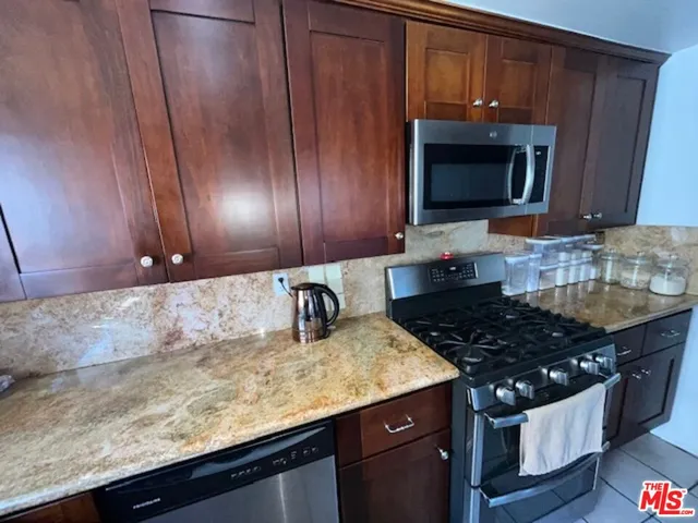 $5,499 | 221 South Gale Drive, Unit 401, Beverly Hills, CA 90211