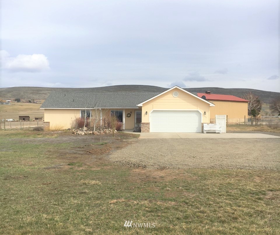 641 Busch Road Ellensburg, WA 98926 - Photo 1 of 21 Gallery Image 1