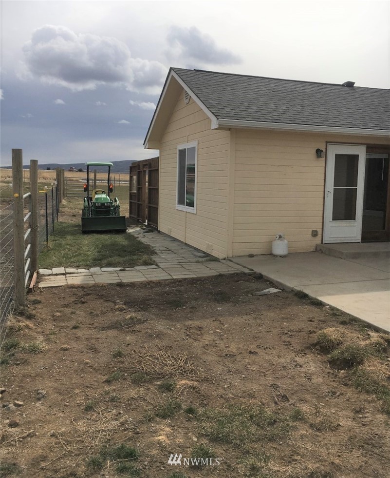 641 Busch Road Ellensburg, WA 98926 - Photo 4 of 21 Gallery Image 4