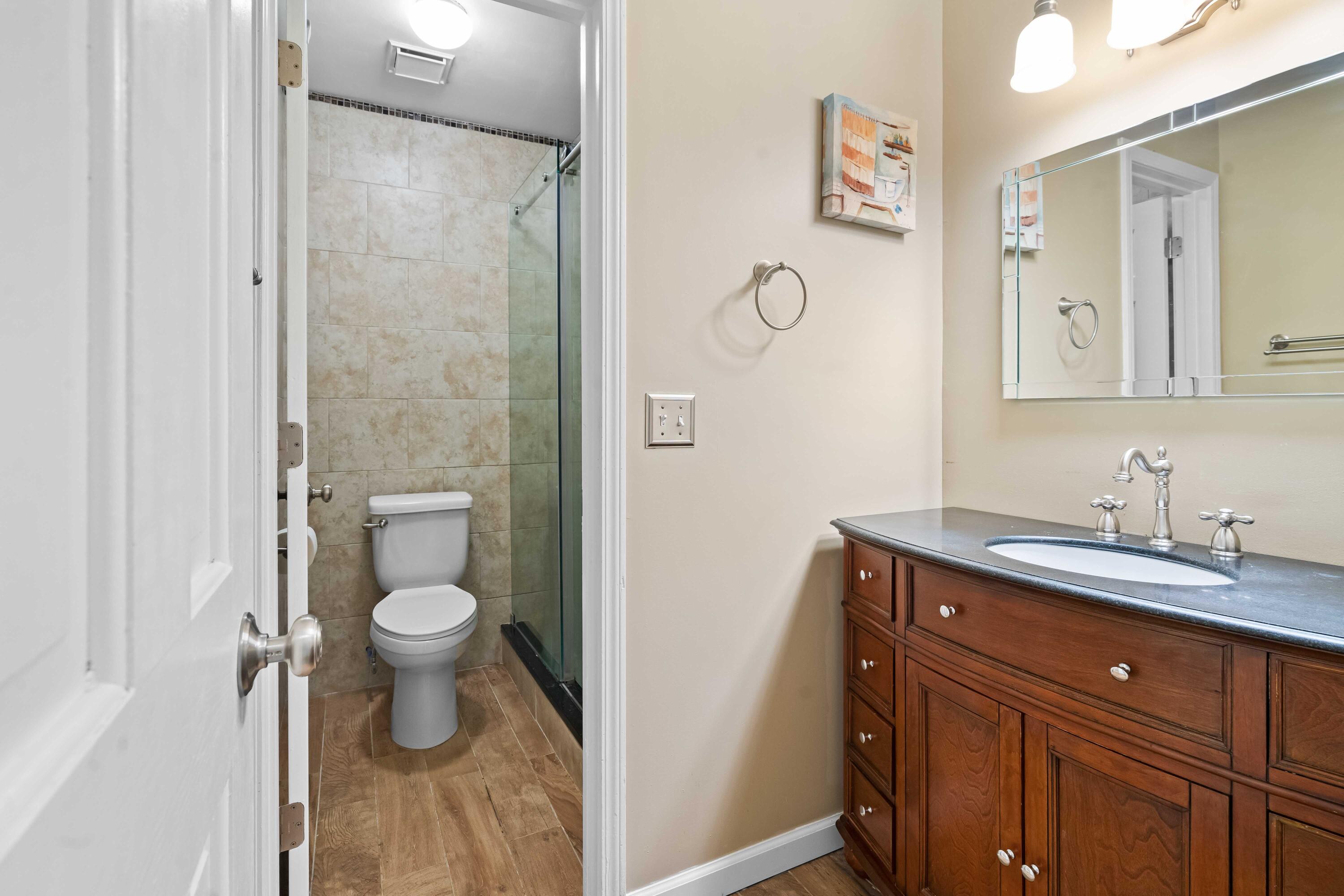 214 Sweetbriar Road Summerville, SC 29485 - Photo 29 of 57 Primary enSuite