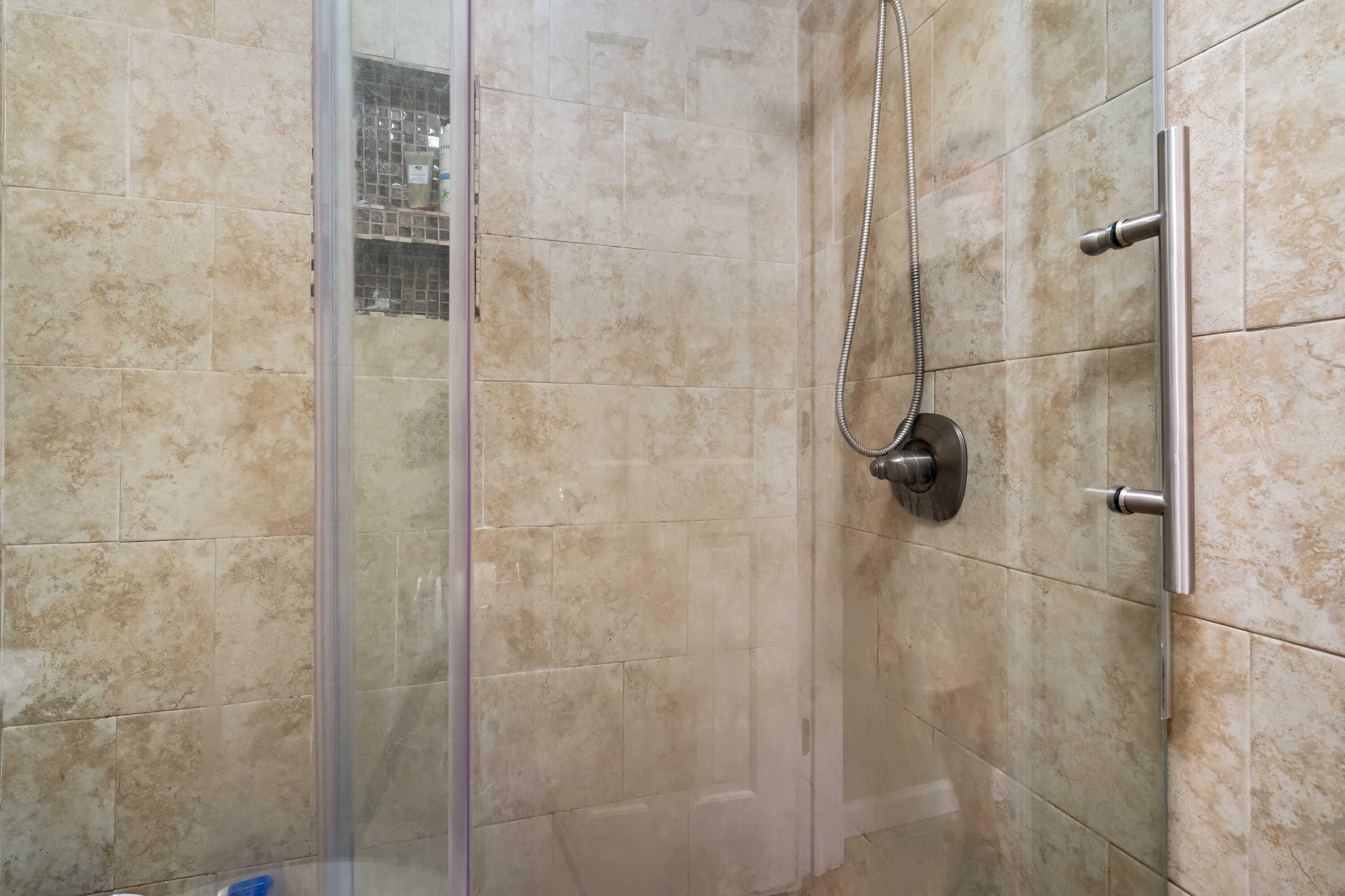 214 Sweetbriar Road Summerville, SC 29485 - Photo 31 of 57 Primary enSuite