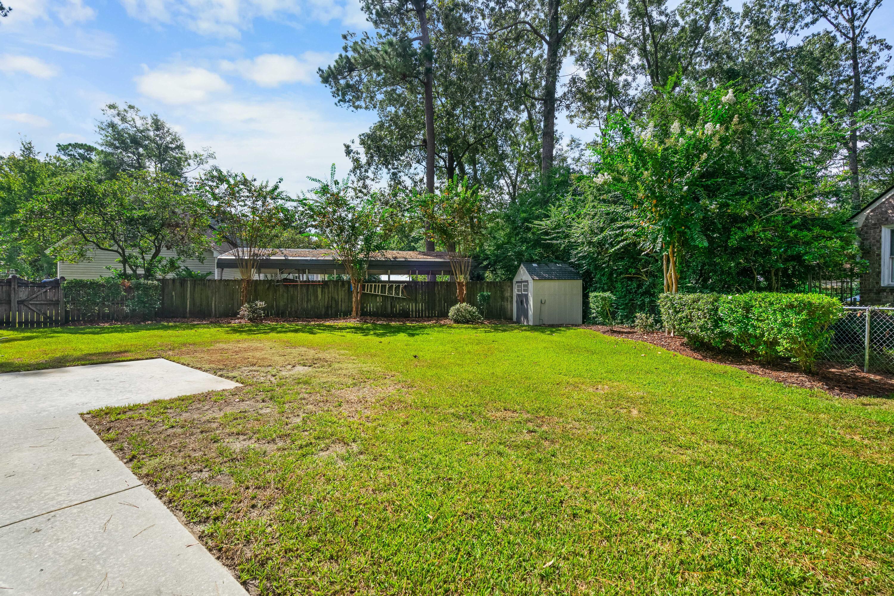 214 Sweetbriar Road Summerville, SC 29485 - Photo 50 of 57 Backyard from Right