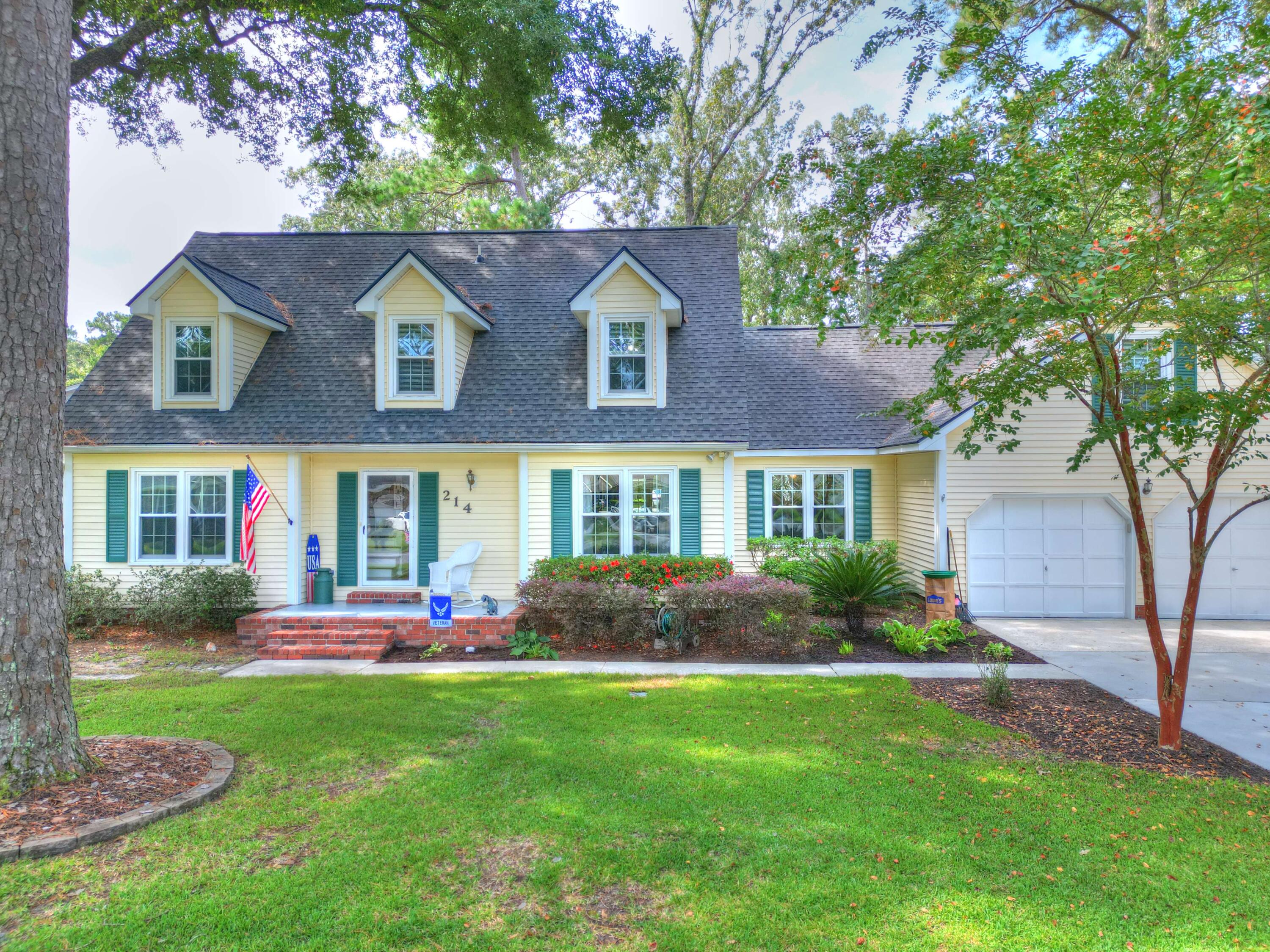 214 Sweetbriar Road Summerville, SC 29485 - Photo 52 of 57 Front from Street
