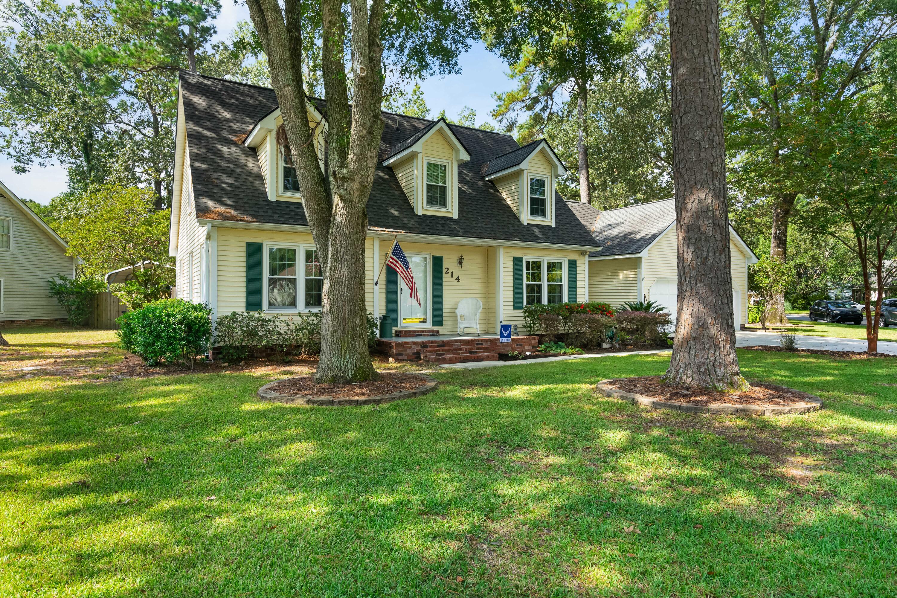 214 Sweetbriar Road Summerville, SC 29485 - Photo 57 of 57 Front from Street Corner