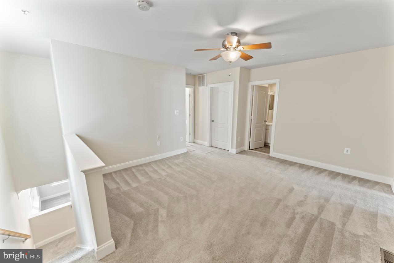 4100 Potomac Highlands Circle Triangle, VA 22172 - Photo 15 of 31