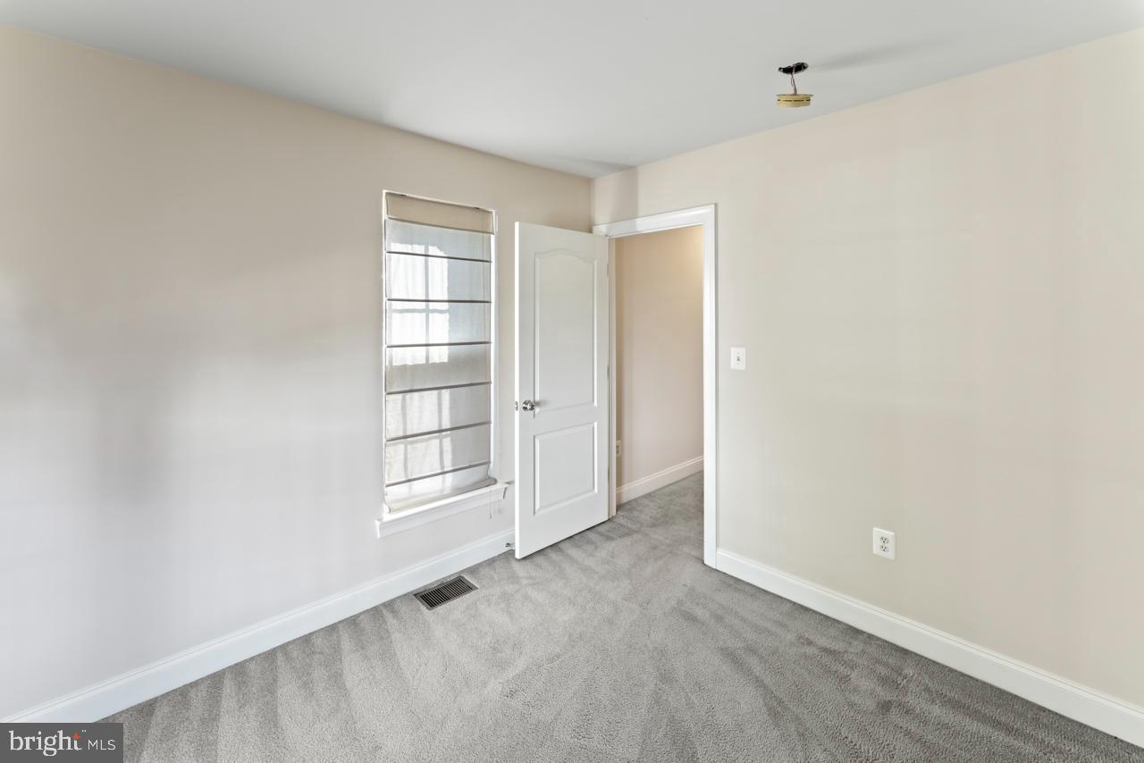 4100 Potomac Highlands Circle Triangle, VA 22172 - Photo 17 of 31