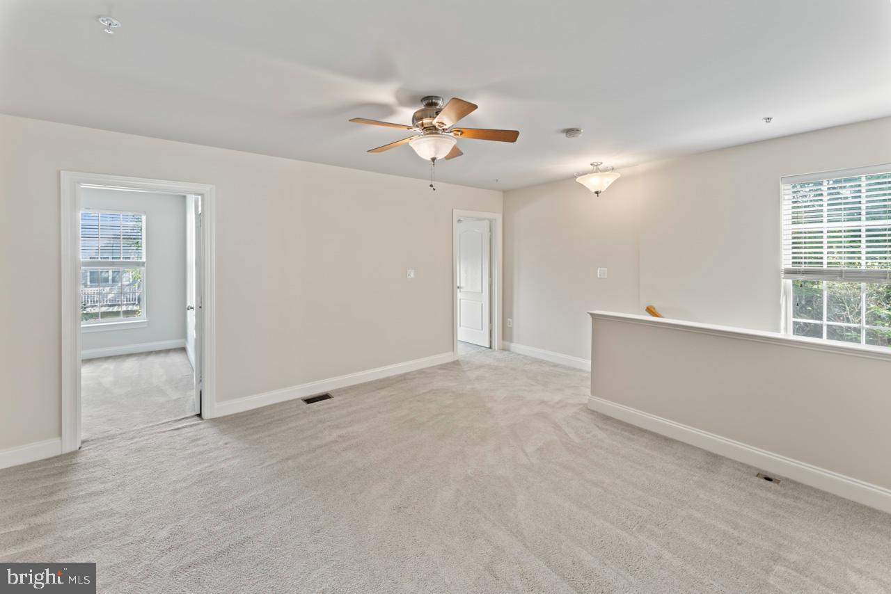 4100 Potomac Highlands Circle Triangle, VA 22172 - Photo 21 of 31