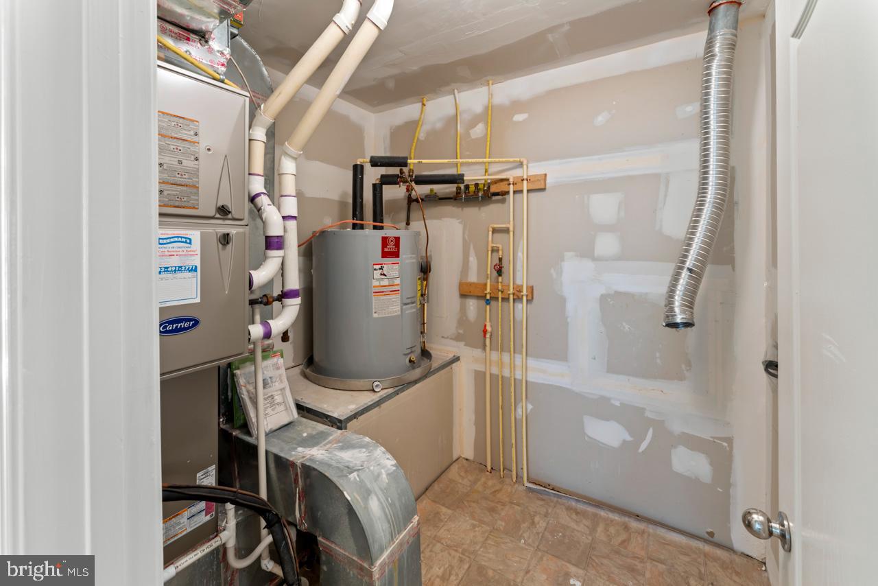 4100 Potomac Highlands Circle Triangle, VA 22172 - Photo 26 of 31