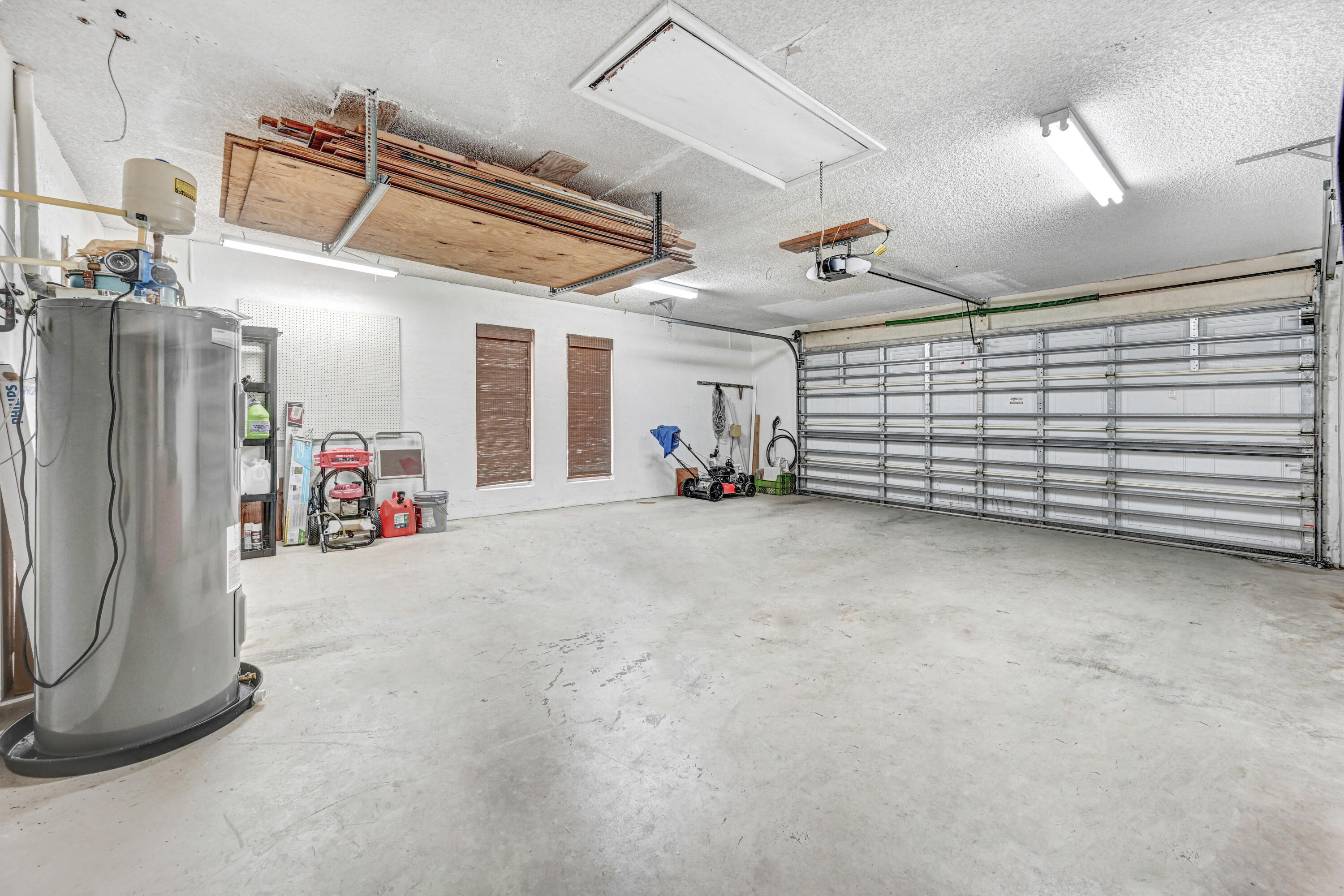 675 Caribbean Road Satellite Beach, FL 32937 - Photo 31 of 35 Large Garage