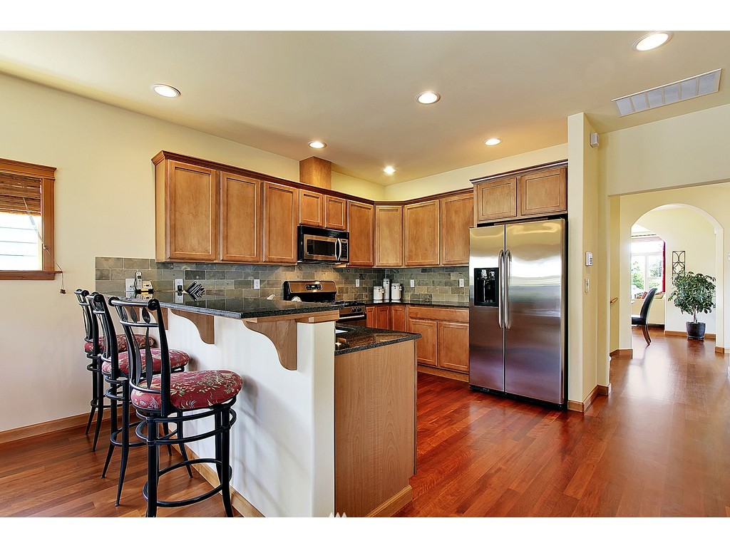708 North 79th Street Seattle, WA 98103 - Photo 5 of 15 Gallery Image 5