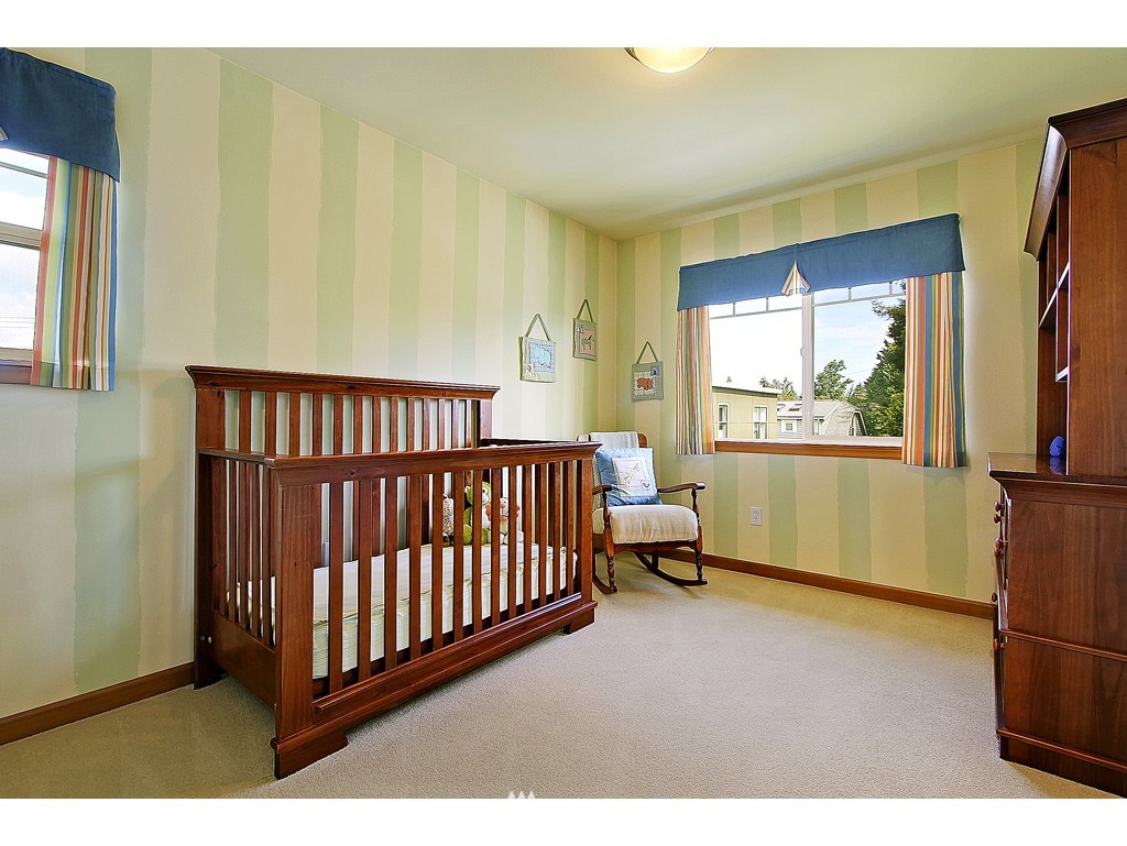 708 North 79th Street Seattle, WA 98103 - Photo 10 of 15 Gallery Image 10