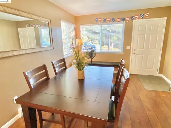 $187,500 | 19080 Dyer Court, Unit 7, Groveland, CA 95321