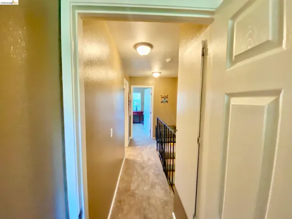 $187,500 | 19080 Dyer Court, Unit 7, Groveland, CA 95321