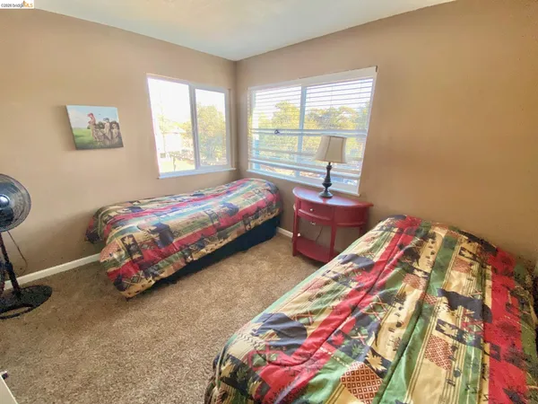 $187,500 | 19080 Dyer Court, Unit 7, Groveland, CA 95321