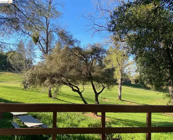 $187,500 | 19080 Dyer Court, Unit 7, Groveland, CA 95321