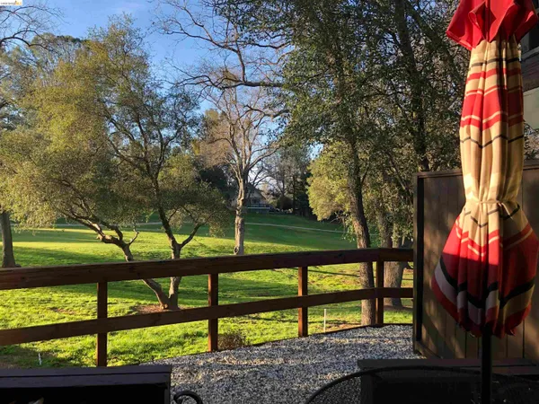 $187,500 | 19080 Dyer Court, Unit 7, Groveland, CA 95321