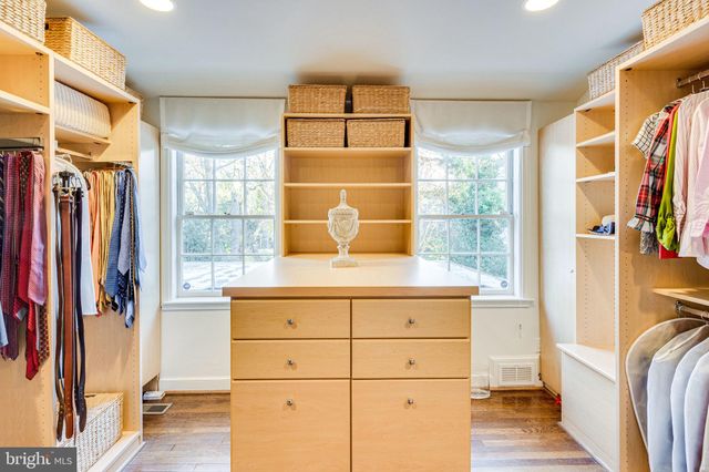 $2,575,000 | 3715 49th Street Northwest, Washington, DC 20016