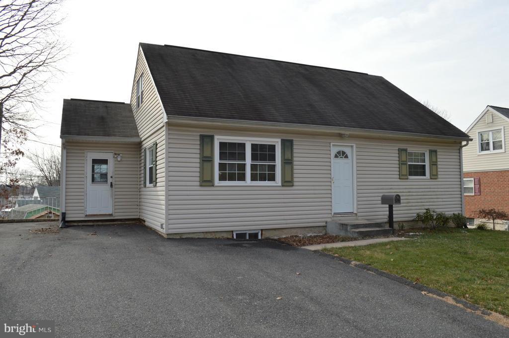 324 Carroll Island Road Baltimore, MD 21220 - Photo 1 of 14 Exterior (Front)