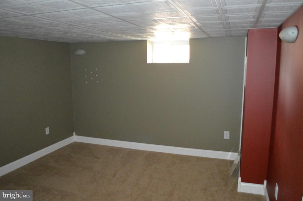 324 Carroll Island Road Baltimore, MD 21220 - Photo 12 of 14 Basement