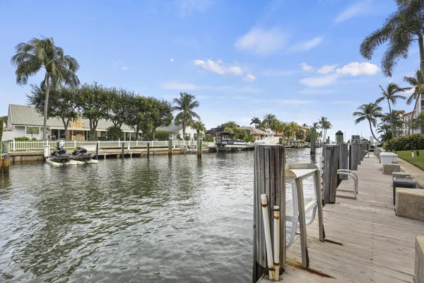 $2,200 | 109 Paradise Harbour Boulevard, Unit 514, North Palm Beach, FL 33408