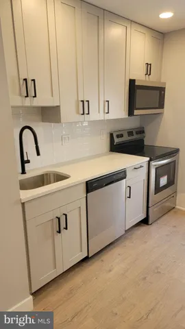 $1,777 | 4663 Umbria Street, Unit 1R, Philadelphia, PA 19127